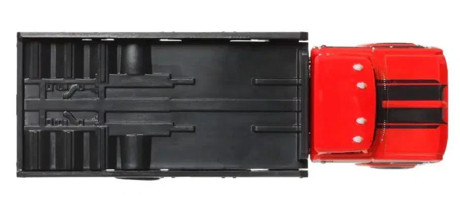 2025 Horizon Hauler Red: No Package: Image 6