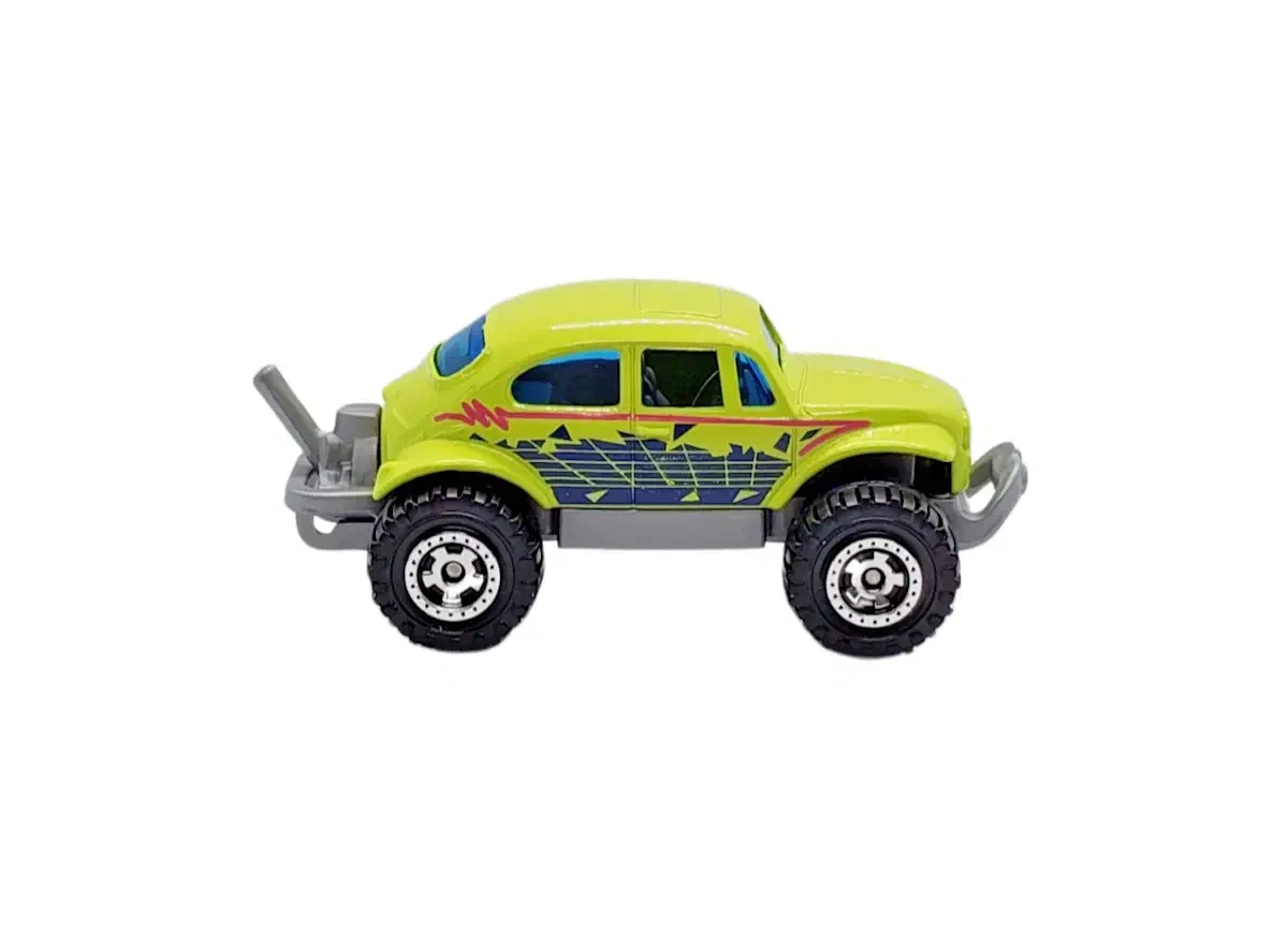 2024 Volkswagen Beetle 4x4 Yellow: No Package: Image 3