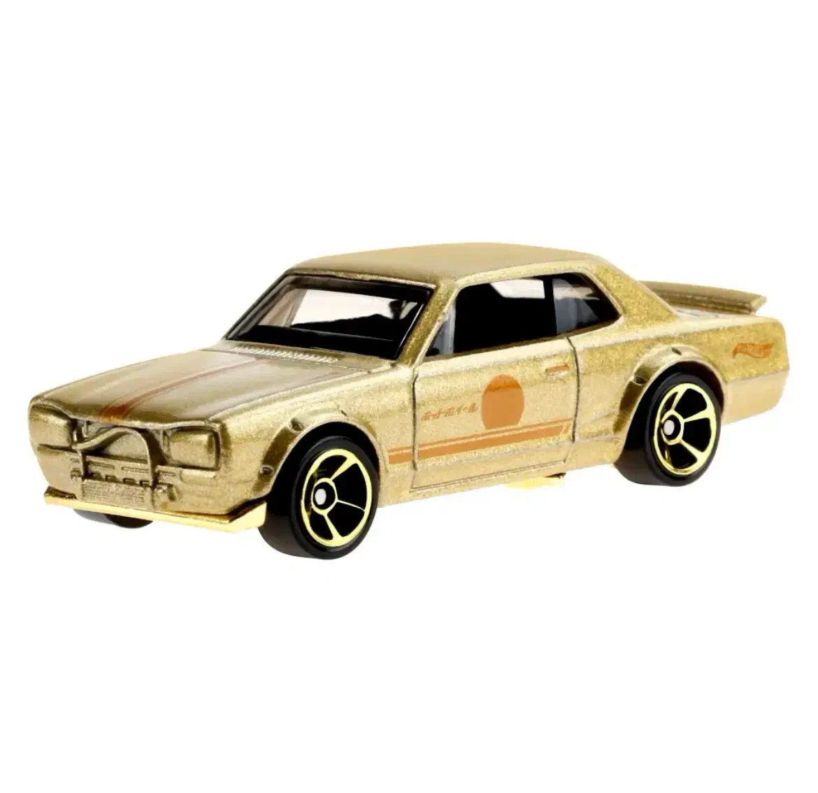 2022 Nissan Skyline H/T 2000 GT-X Gold: No Package: Image 2