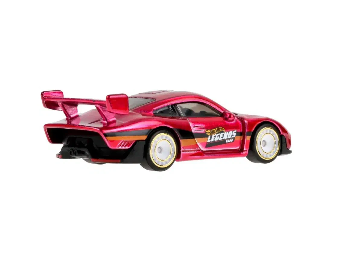 2025 Porsche 935 Pink: No Package: Image 5