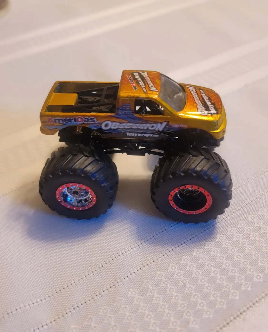 2011 Obsession Orange: No Package: Image 2