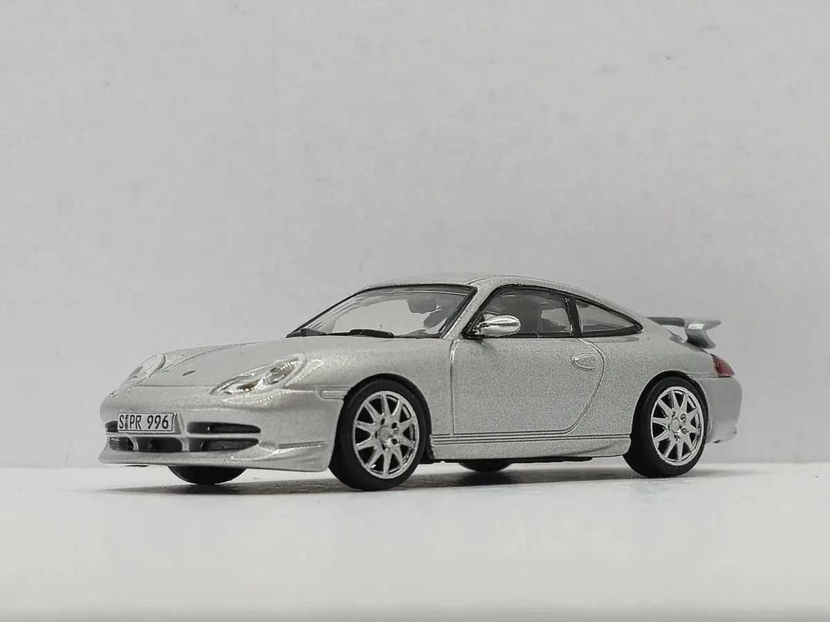 2025 Porsche 911 GT3 (Type 996) Silver: No Package: Image 2