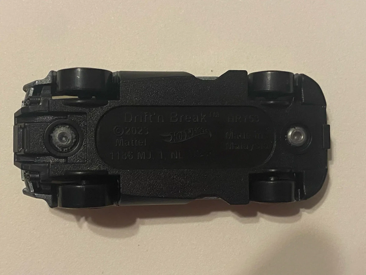 2025 Drift'n Break Grey: No Package: Image 6