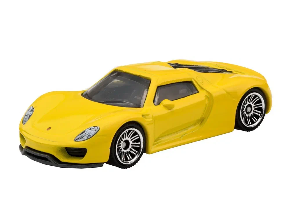 2023 Porsche 918 Spyder Yellow: No Package: Image 4