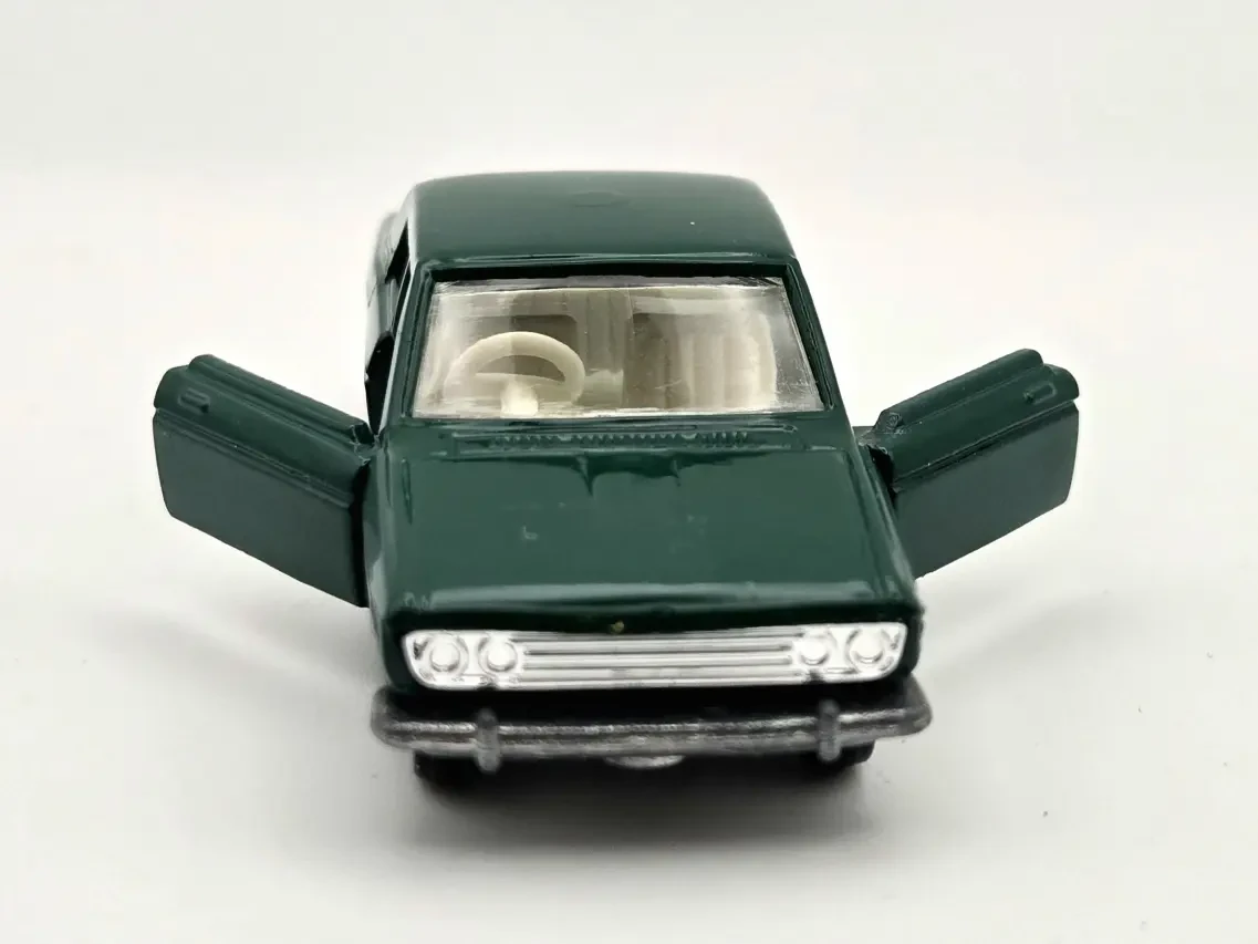 1997 Bluebird SSS Coupe Green: No Package: Image 5