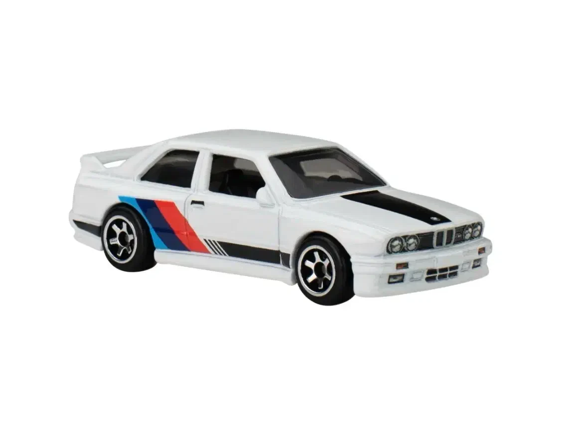 2025 1992 BMW M3 White: No Package: Image 5