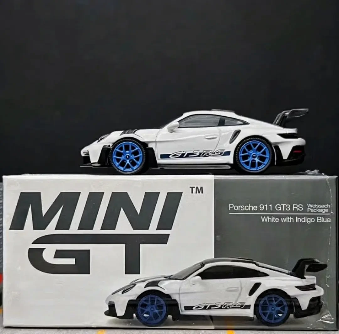 2025 Porsche 911 992 GT3 RS Weissach Package White w/ Indigo Blue Wheels White: Box: Image 6