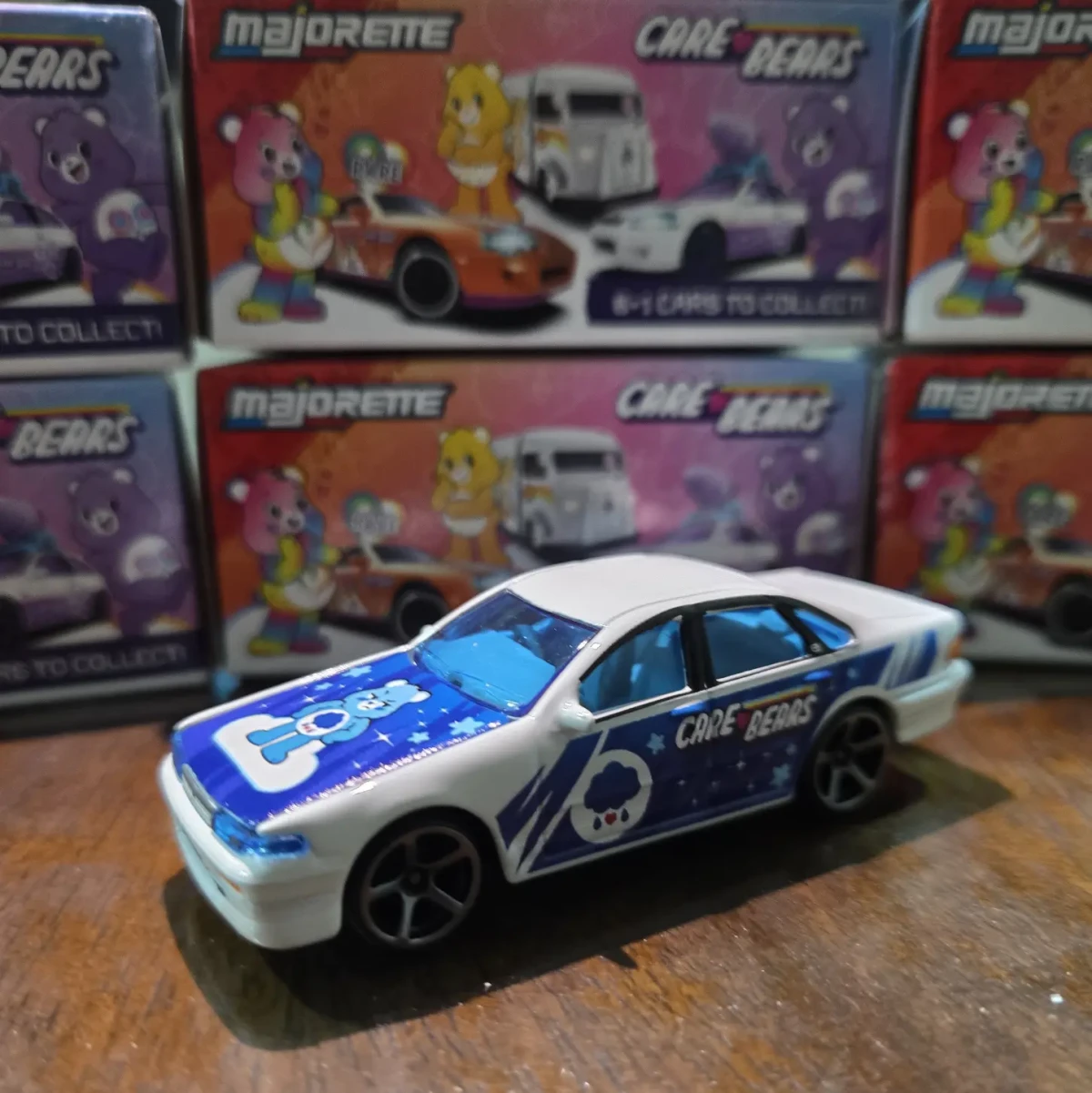 2026 Nissan Cefiro A31 White: Box: Image 2