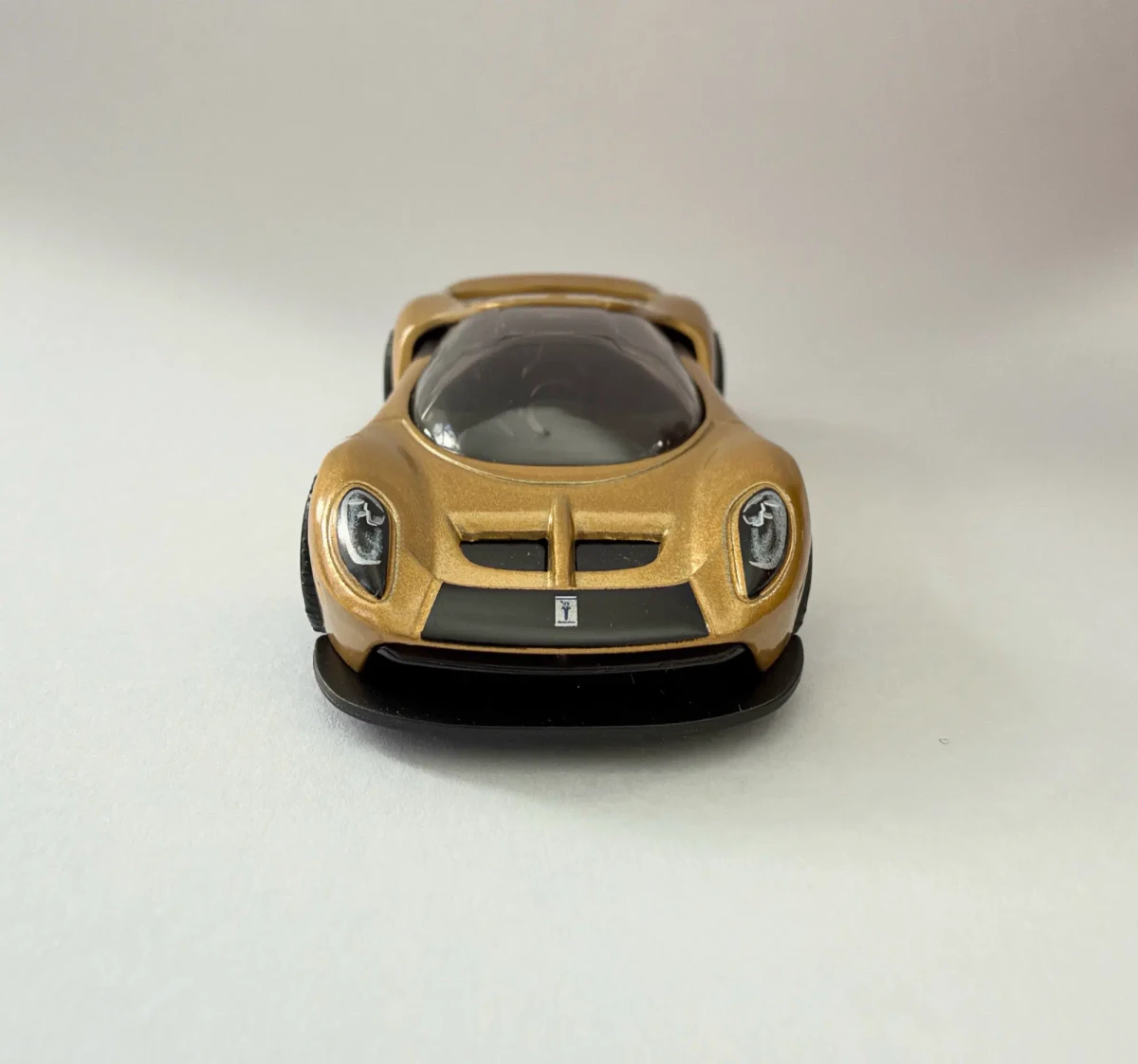 2026 2024 Glickenhaus SCG 004 Gold: No Package: Image 4