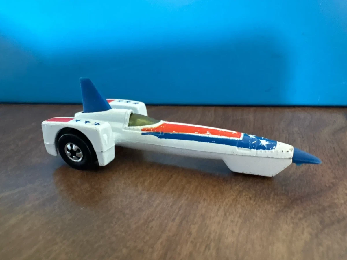 1980 Tricar X8 White: No Package: Image 3