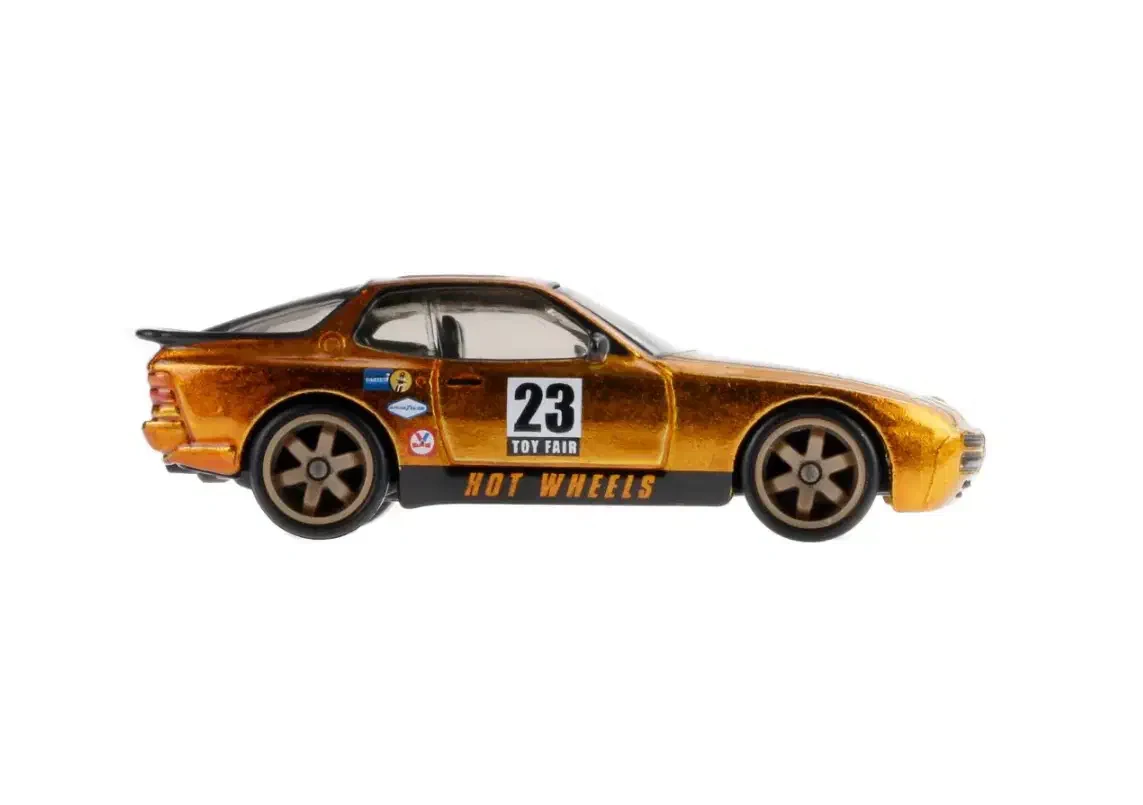 2023 89 Porsche 944 Turbo Orange: No Package: Image 4