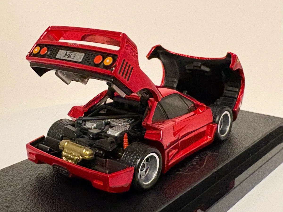 2026 Ferrari F40 Red: No Package: Image 28