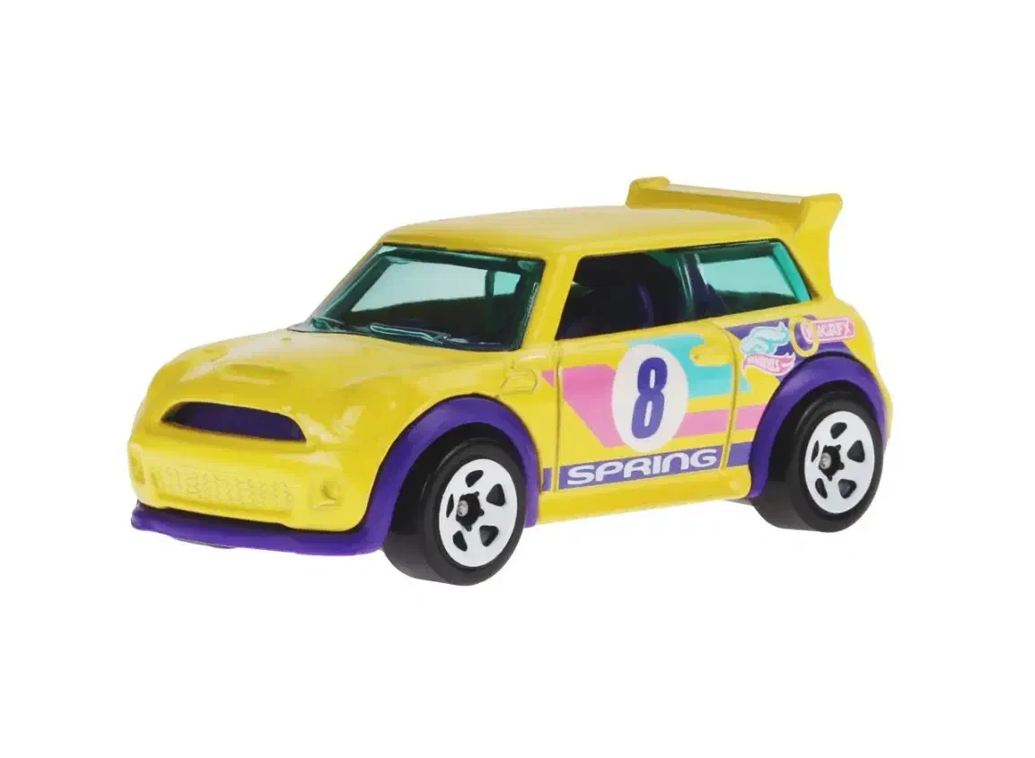 2024 MINI Cooper S Challenge Yellow: No Package: Image 2