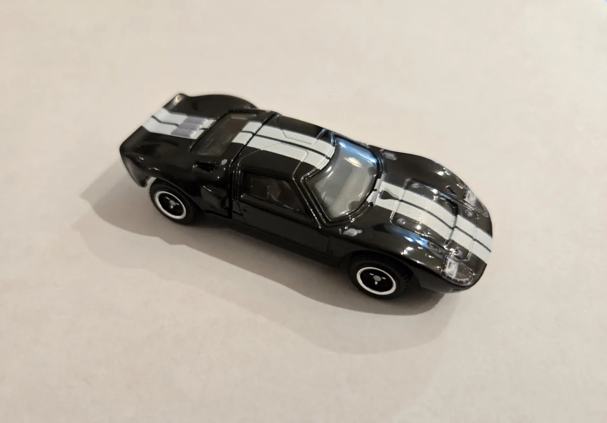 2026 Ford GT40 Black: No Package: Image 4