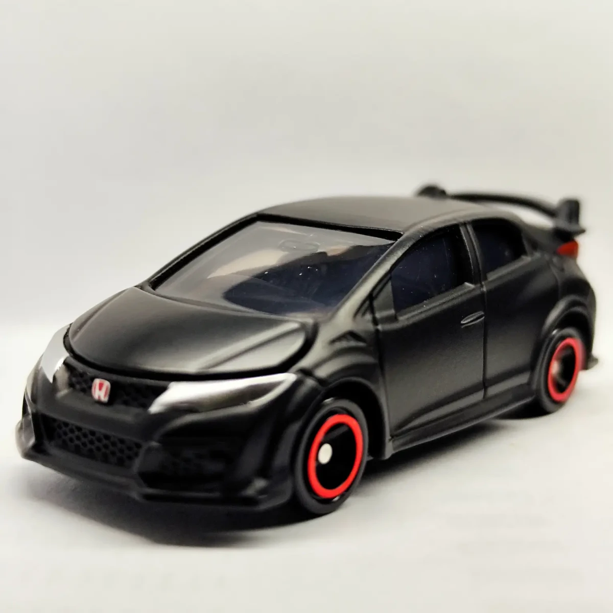 2026 Honda Civic Type R (FK2) Black: No Package: Image 5