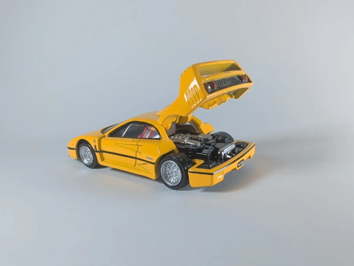2021 Ferrari F40 Yellow: No Package: Image 2