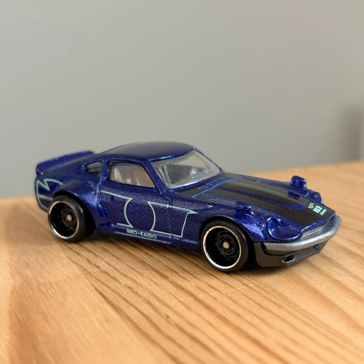 2018 Custom Datsun 240Z Blue: No Package: Image 2