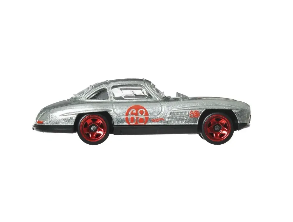 2025 Mercedes-Benz 300 SL ZAMAC: No Package: Image 2
