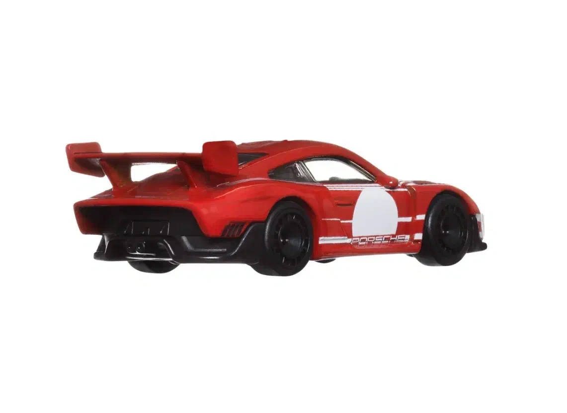 2023 Porsche 935 Red: No Package: Image 3