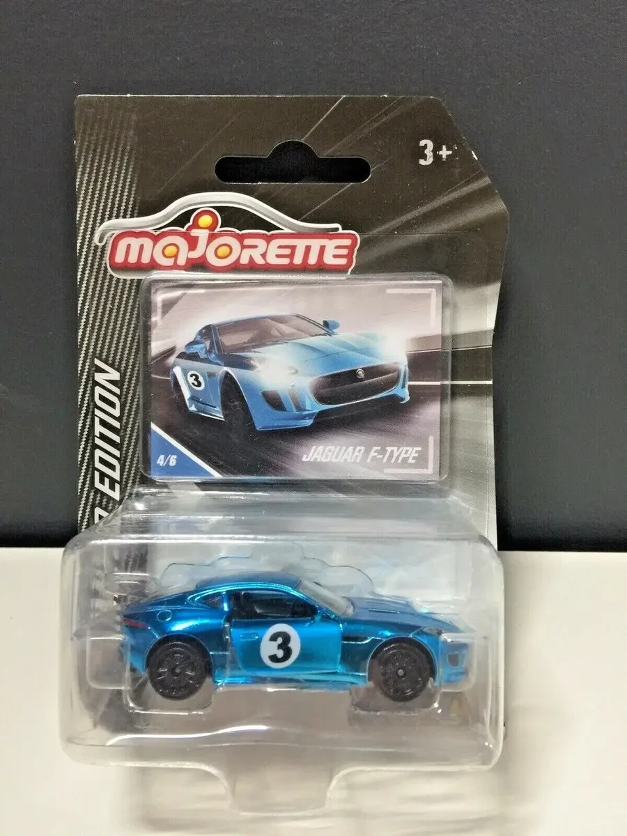 2017 Jaguar F-Type Blue: Blister: Image 2