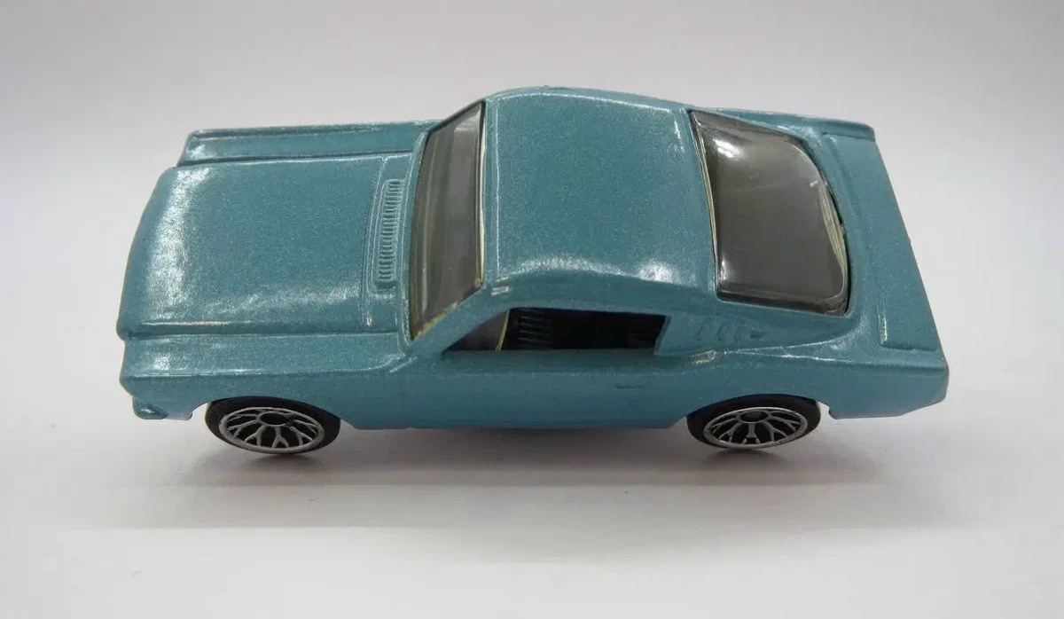 2006 65 Mustang GT Blue: No Package: Image 3