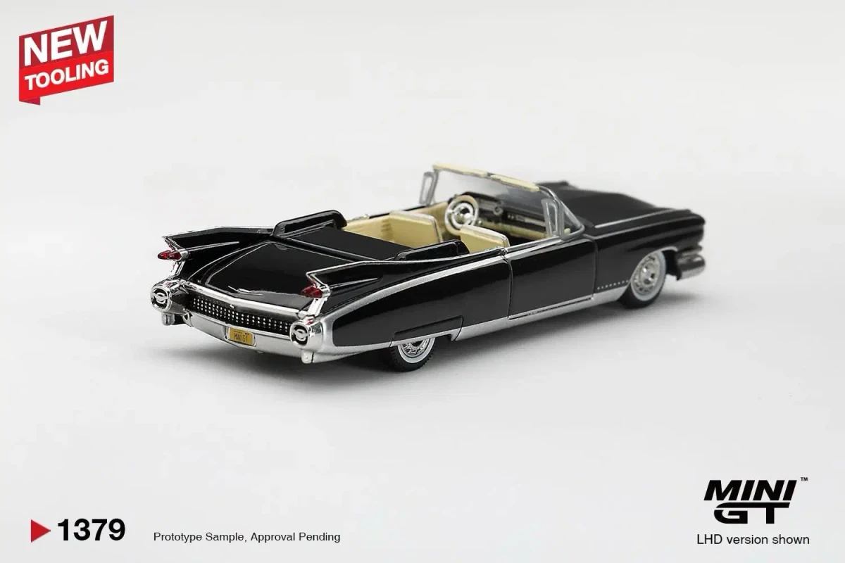 2026 Cadillac Eldorado Biarritz 1959 Black Black: No Package: Image 2