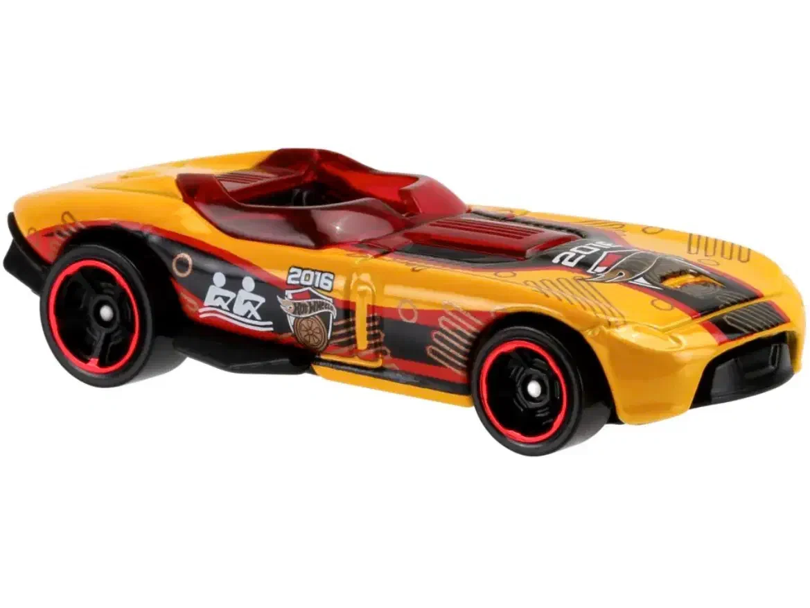2016 RRRoadster Yellow: No Package: Image 2