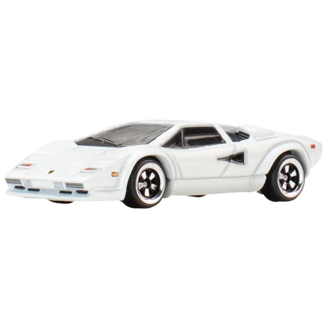 2026 Lamborghini Countach LP 5000 QV White: No Package: Image 2
