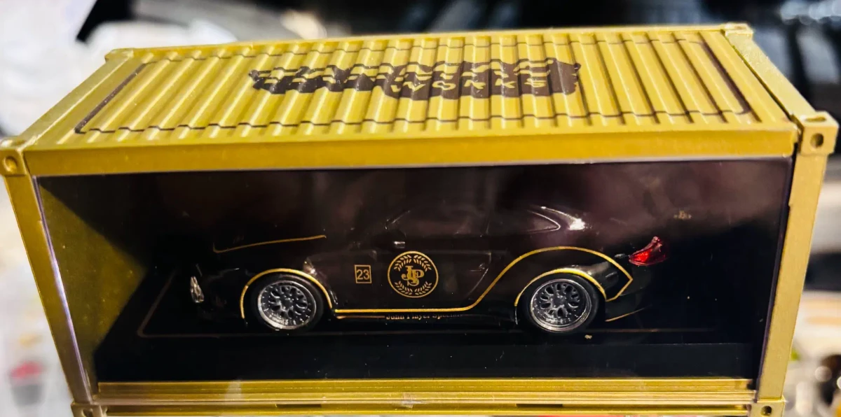 2022 Old & New 997 Black: Box: Image 2