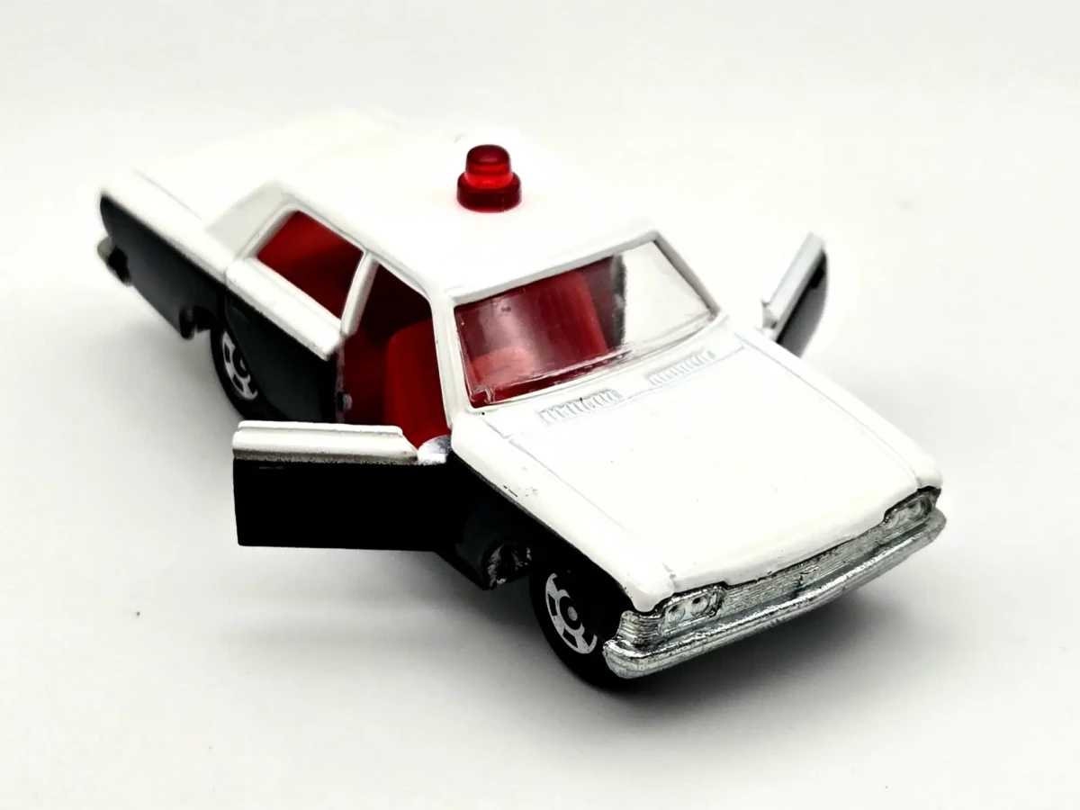 1997 Crown Patrol Car Black: No Package: Image 5