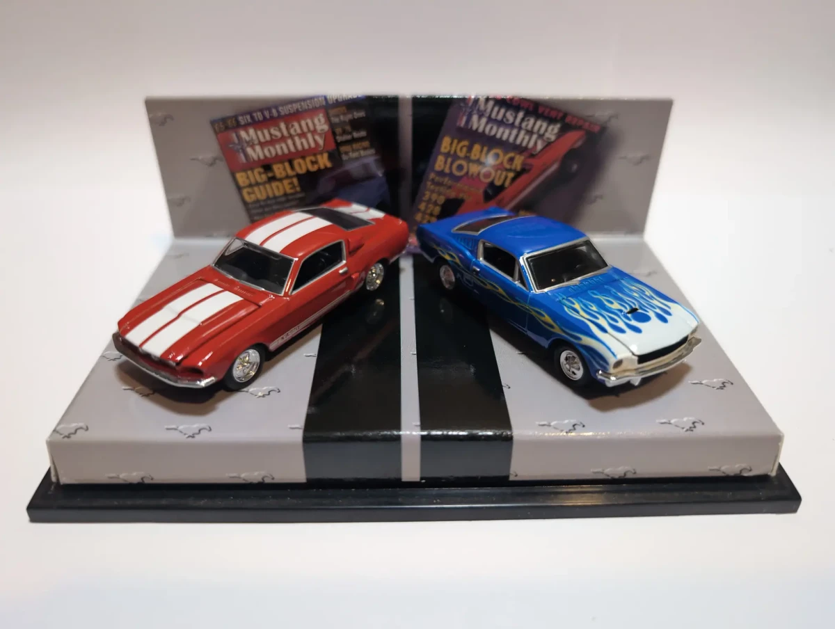 2000 65 Shelby GT-350 & 67 Shelby GT500 Mustang Monthly Magazine 2-Car Set Other: No Package: Image 2
