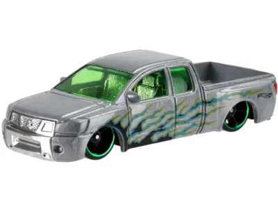 Nissan Titan