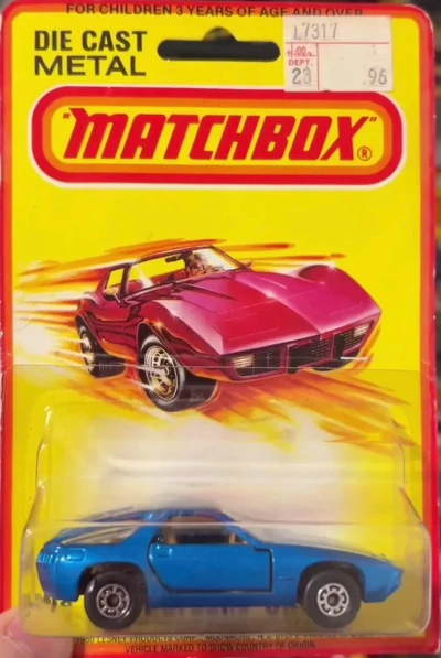 Porsche 928