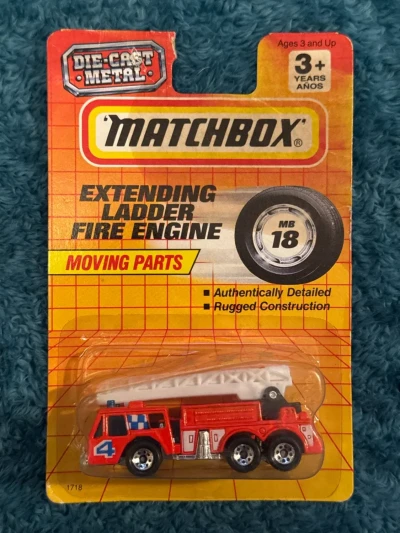 Extending Ladder Fire Engine