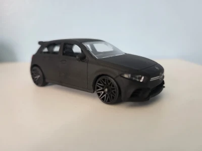 Mercedes-AMG A 35 4MATIC