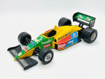 Benetton Ford B 188