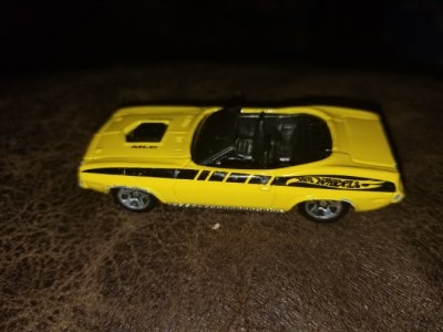 yellow barracude convertible