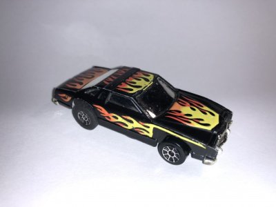 Ford Thunderbird Black Flames