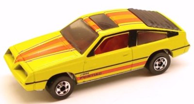 Pontiac J2000