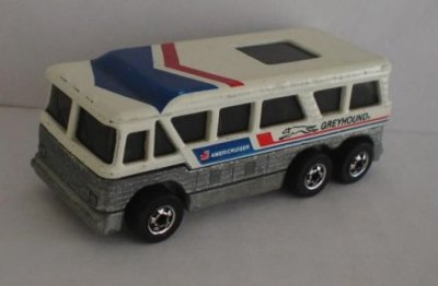 Greyhound MC-8