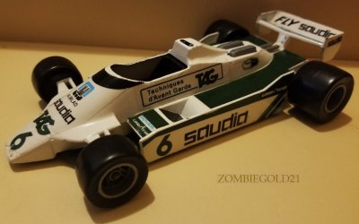 Williams FW08