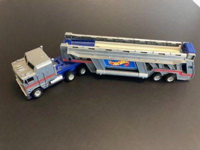 Cargo Carrier