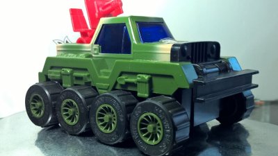 Motorized 8X8