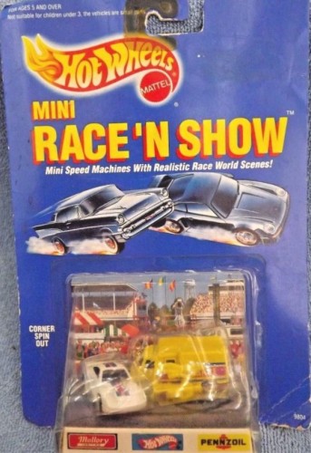 Mini Race 'N Show - CORNER SPIN OUT