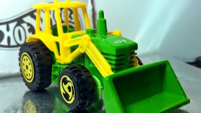 Tractor