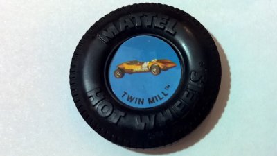 Collector's Button - Twin Mill