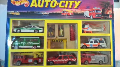 Auto-City/Corgi Action Pack