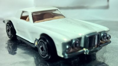 Stutz Blackhawk