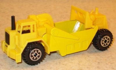CAT Earth Mover