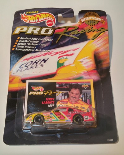 #5 Chevrolet Monte Carlo